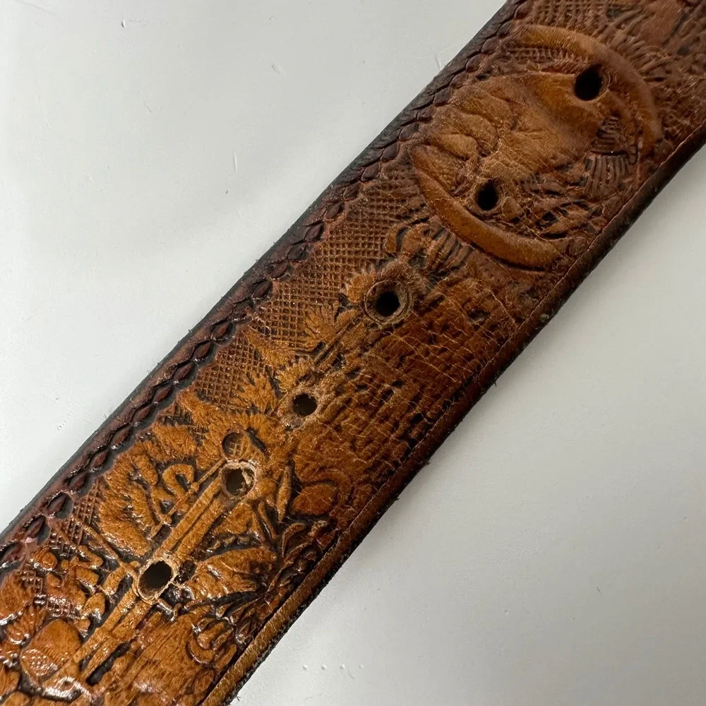 Vintage‎ Tooled Leather Wildlife Fishing Bass Scene Belt Cowboy Western Size 42?